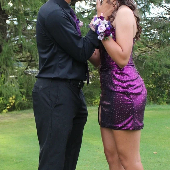 Sparkle Strapless hoco Dress in Deep Purple - Picture 4 of 6